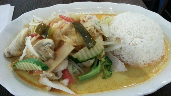 Dos Vietnam Street Food